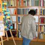 FOLKOWIANIE - wystawa w bibliotece